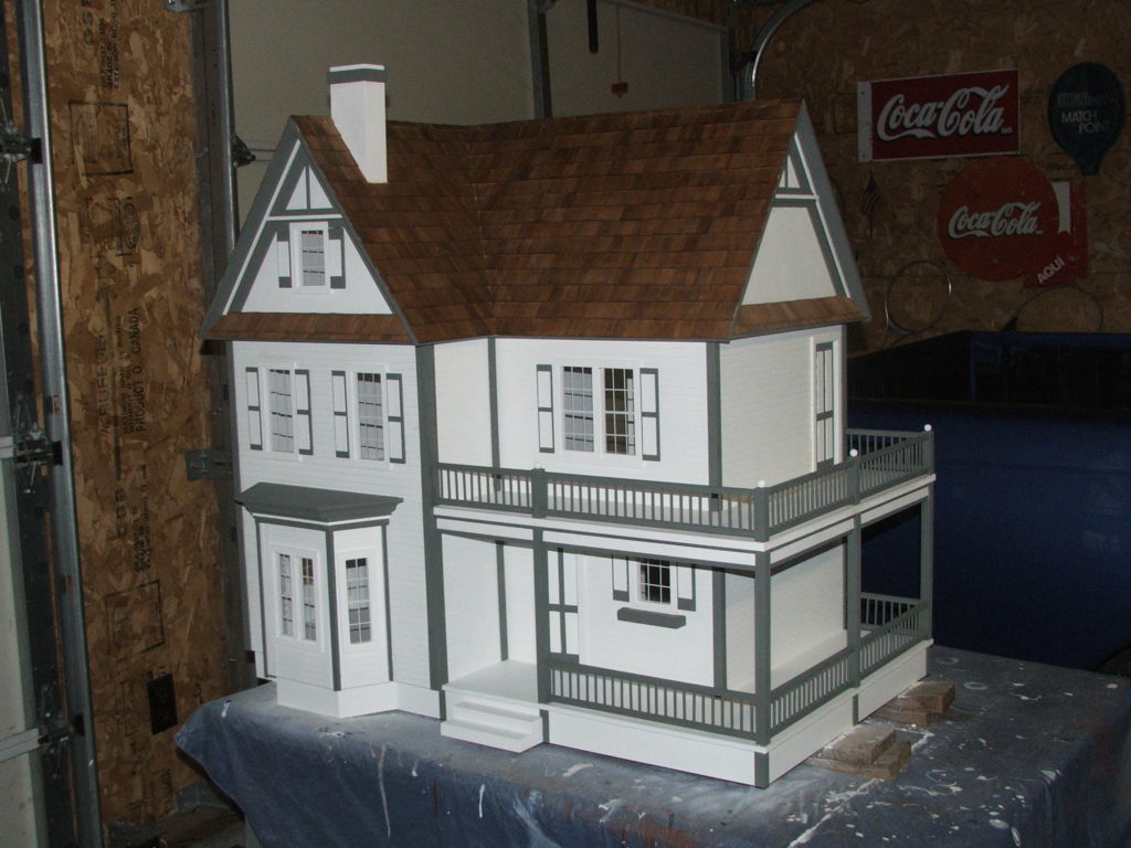 My first Dollhouse build